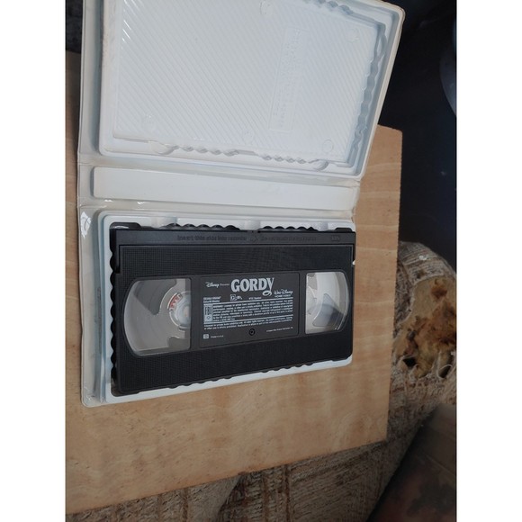 VHS Gordy the talking pig who made it big Disney vhs - Picture 3 of 3